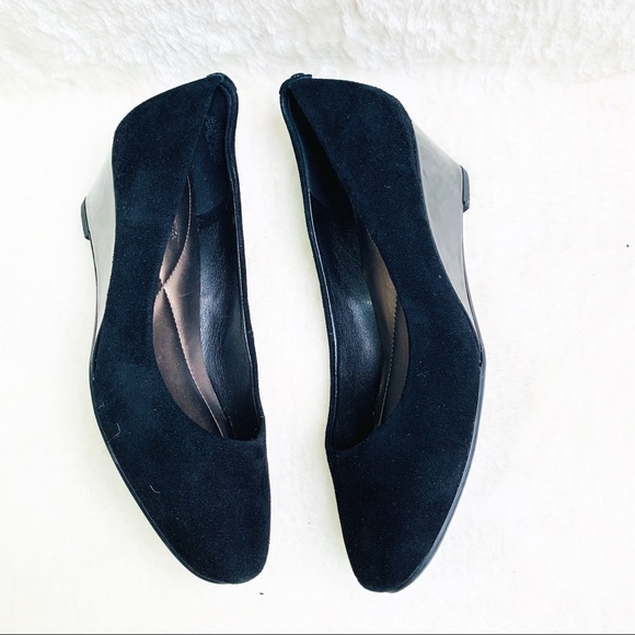 Easy Spirit Solna Black Suede Wedge Heels Size 6 - Picture 4 of 11